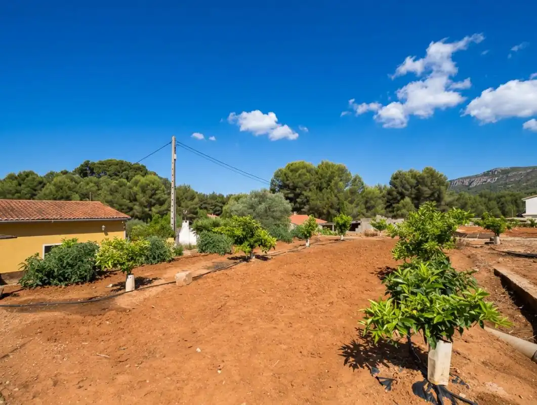 Casa o chalet en venta en Simat de la Valldigna con Calefacción, Jardín privado y Terraza