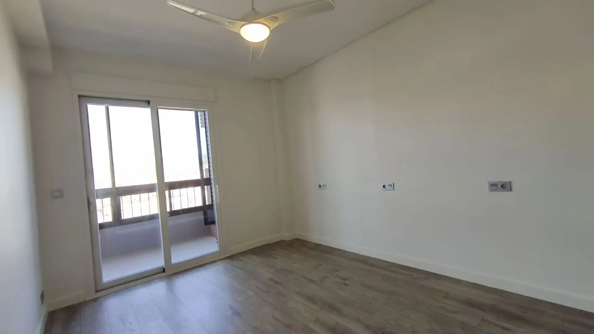 Habitación de Apartamento de alquiler en Málaga con Aire acondicionado y Calefacción
