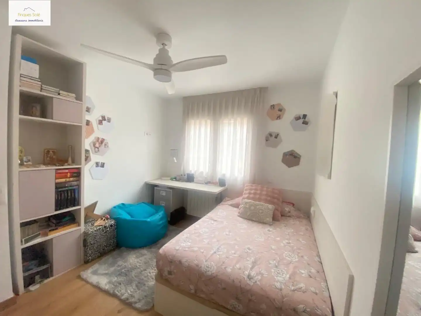 Casa pareada con terraza en venta en Nucli Urbà, imagen 5