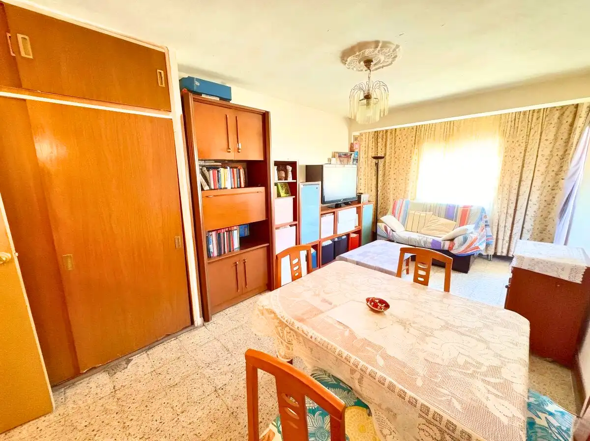 Living room of Flat for sale in Alcalá de Henares