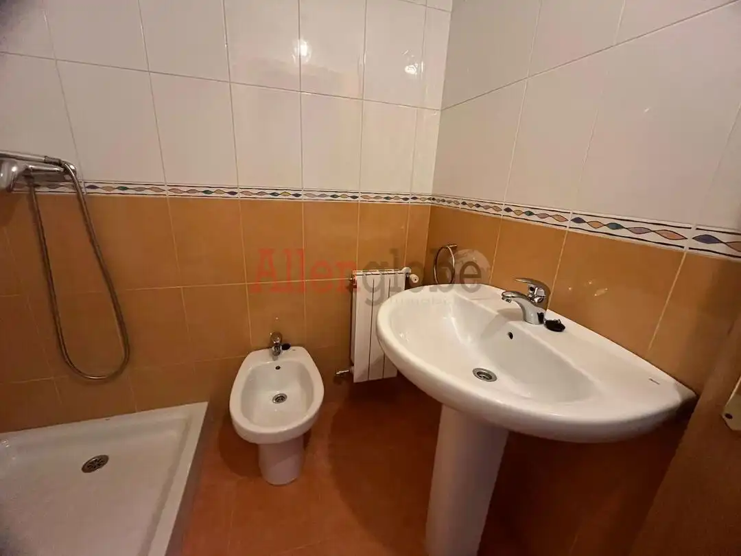 Apartment with lift for sale in Soto del Barco, imagen 6
