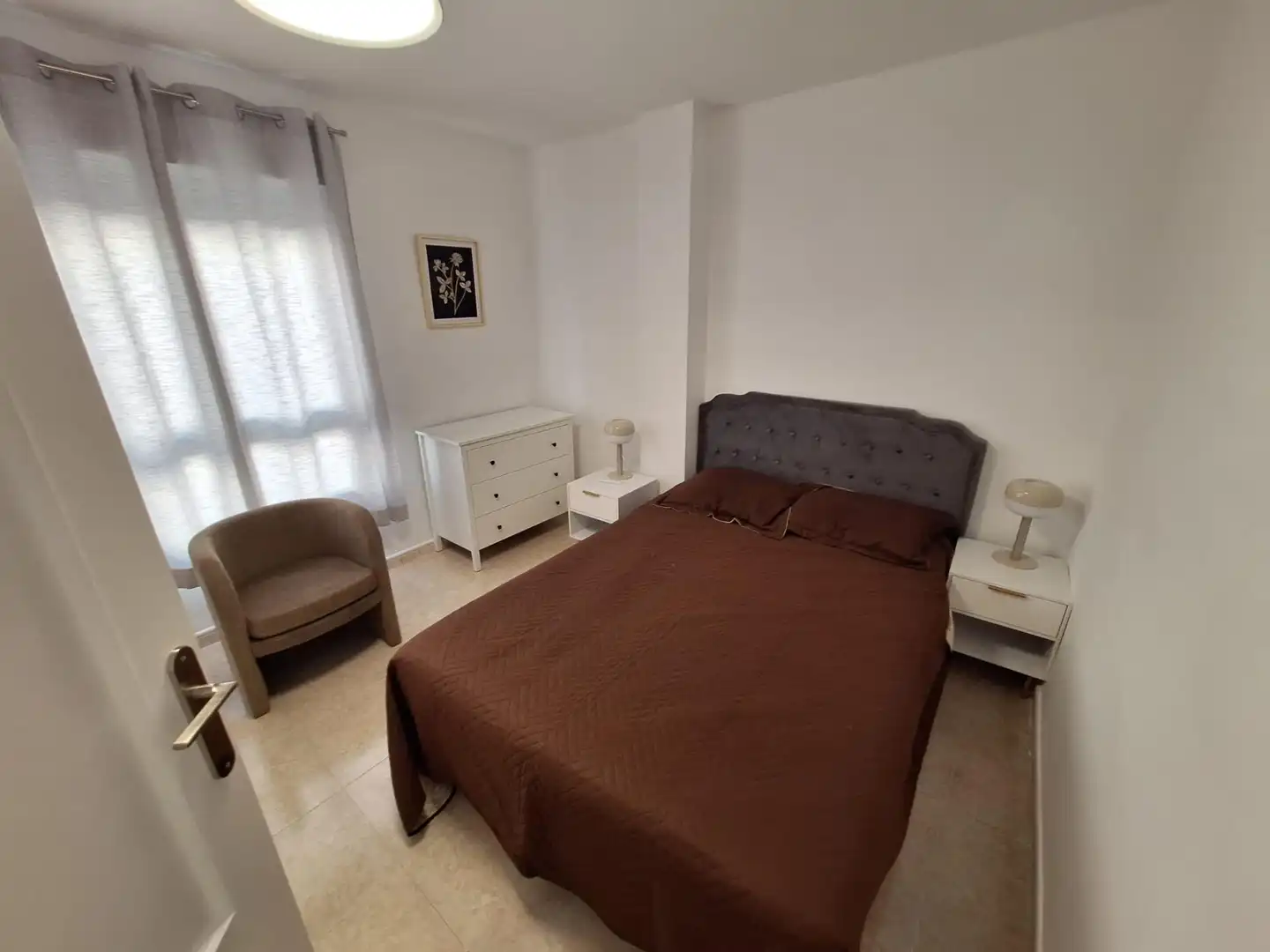Bedroom of Apartments for rent in Torrevieja  with Air Conditioner and Balcony