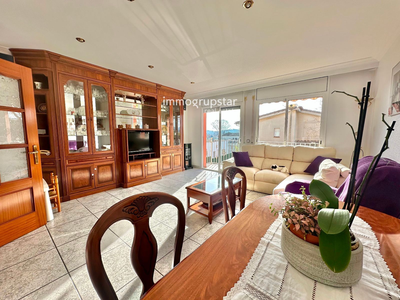 Sala de estar de Casa adosada en venta en Castell d'Aro, Platja d'Aro i s'Agaró con Aire acondicionado, Calefacción y Terraza