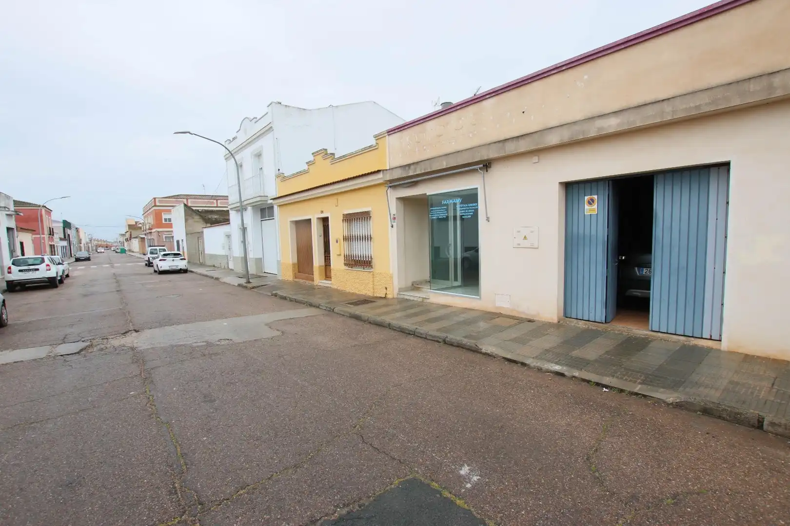 Vista exterior de Local en venda en Montijo