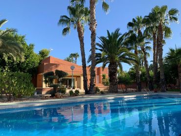 Villa avec piscine à vendre à La Algoda - Matola - Llano de San José