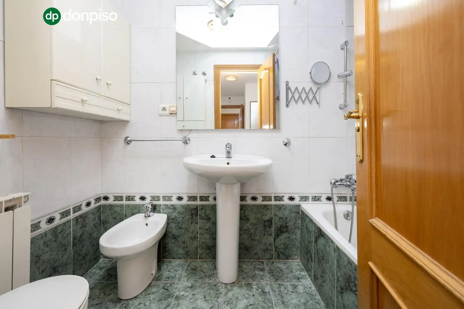 Bathroom of Attic for sale in Chana