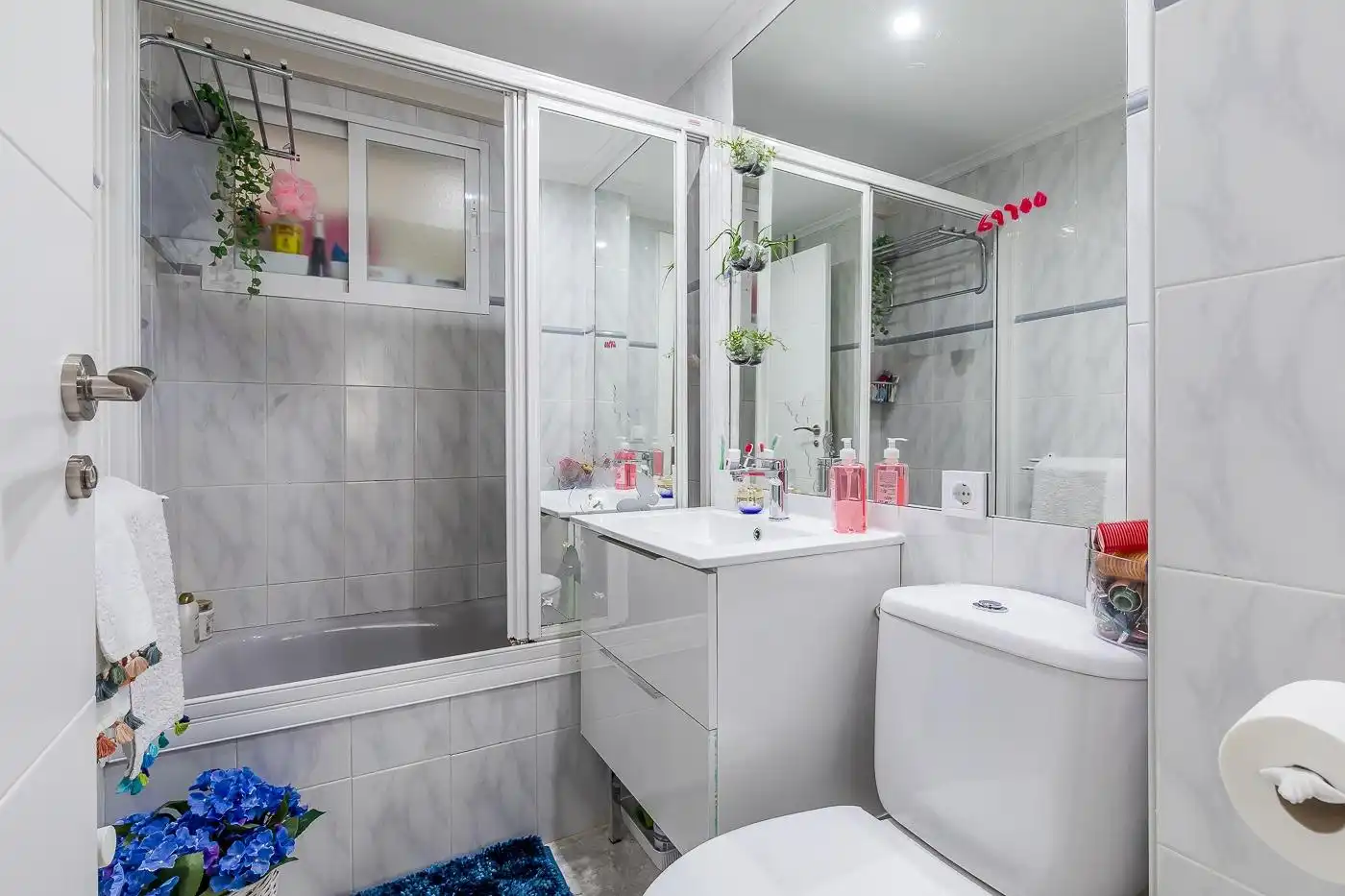 Baño de Piso en venta en Madrid con Aire acondicionado y Calefacción
