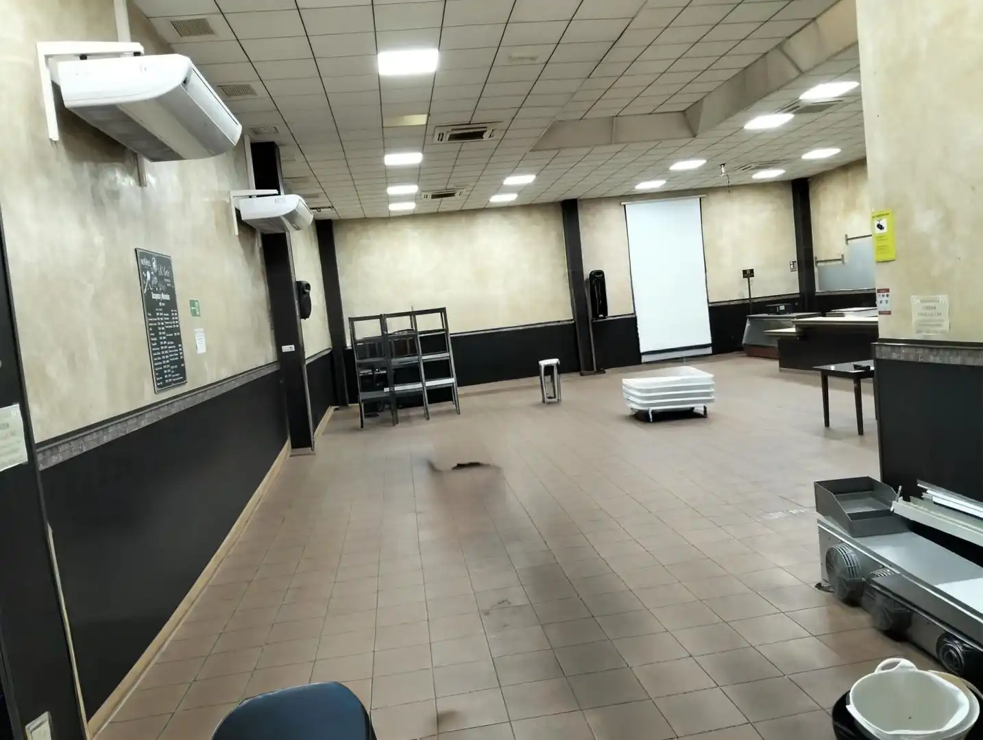 Local comercial de lloguer a Centro, imagen 2