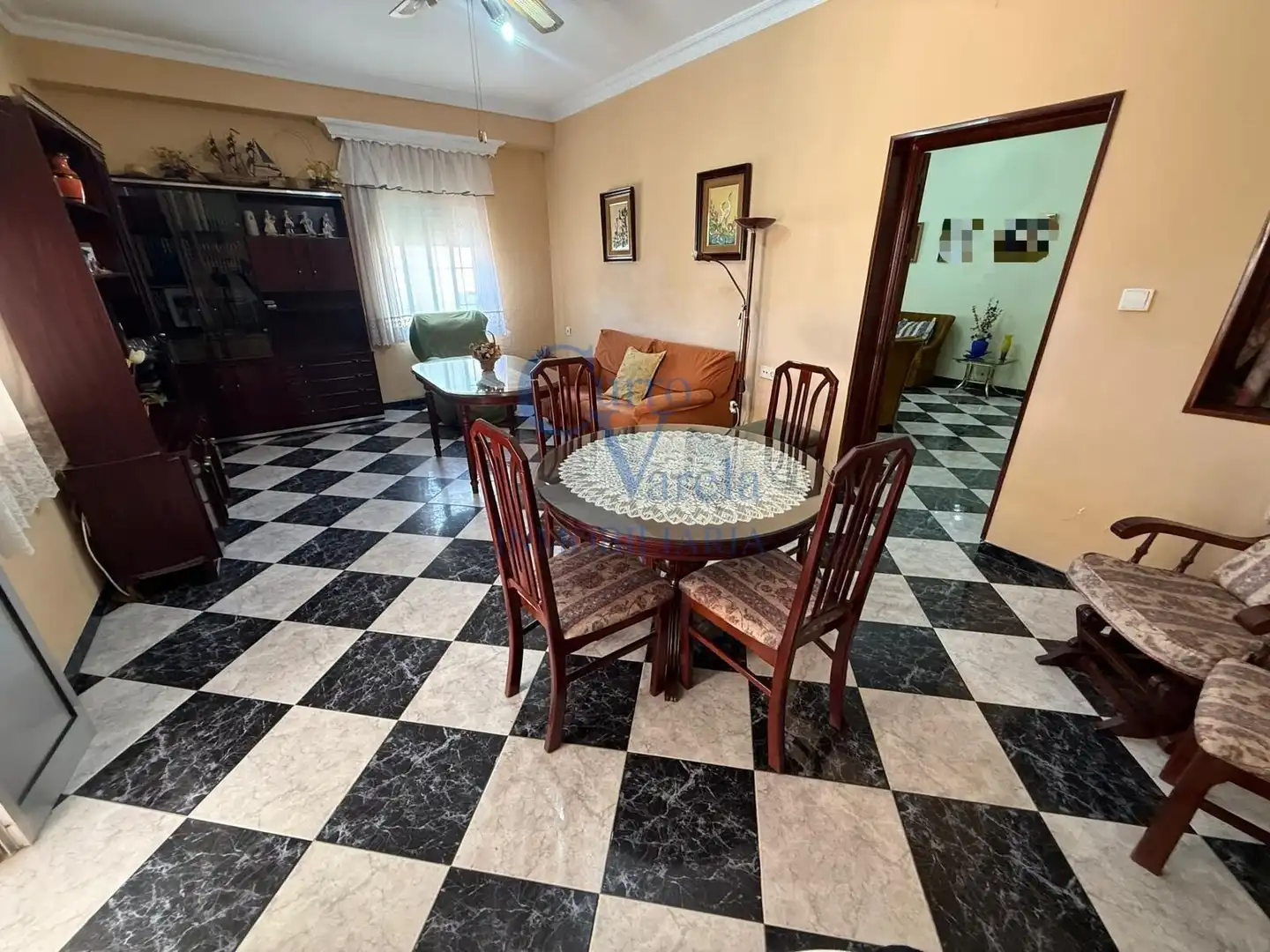 Sala d'estar de Casa o xalet en venda en Dos Hermanas amb Aire condicionat, Calefacció i Terrassa