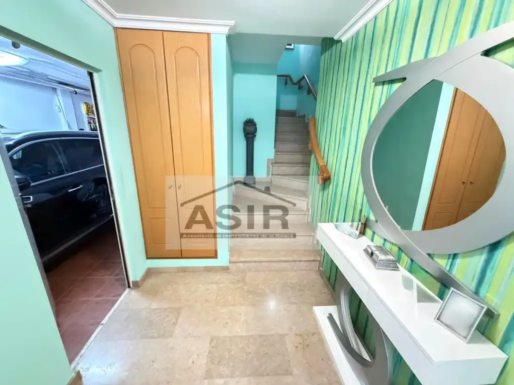 Houses for sale in Alzira  with Air Conditioner and Terrace