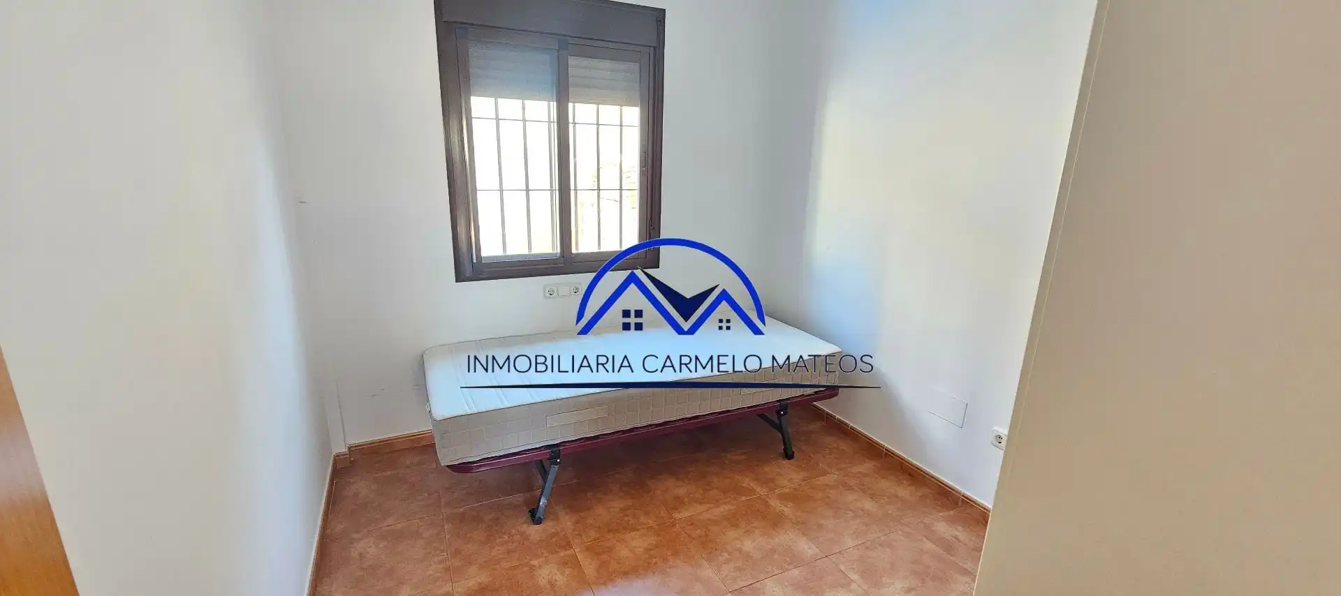 Vista exterior de Dúplex en venta en Sanlúcar de Barrameda con Aire acondicionado y Piscina