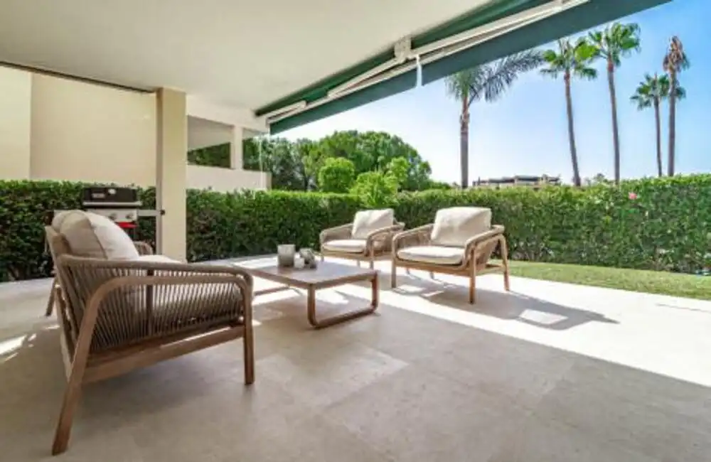 Terrace of Ground floor for rent in Marbella  with Air Conditioner, Private garden and Terrace