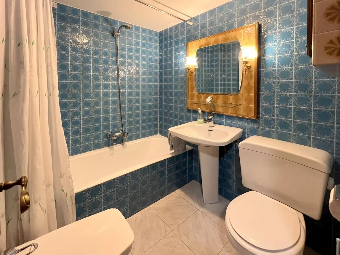 Bathroom of Flat for sale in Zarautz  with Storage room
