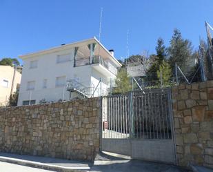 Exterior view of House or chalet for sale in Robledo de Chavela  with Private garden, Terrace and Oven