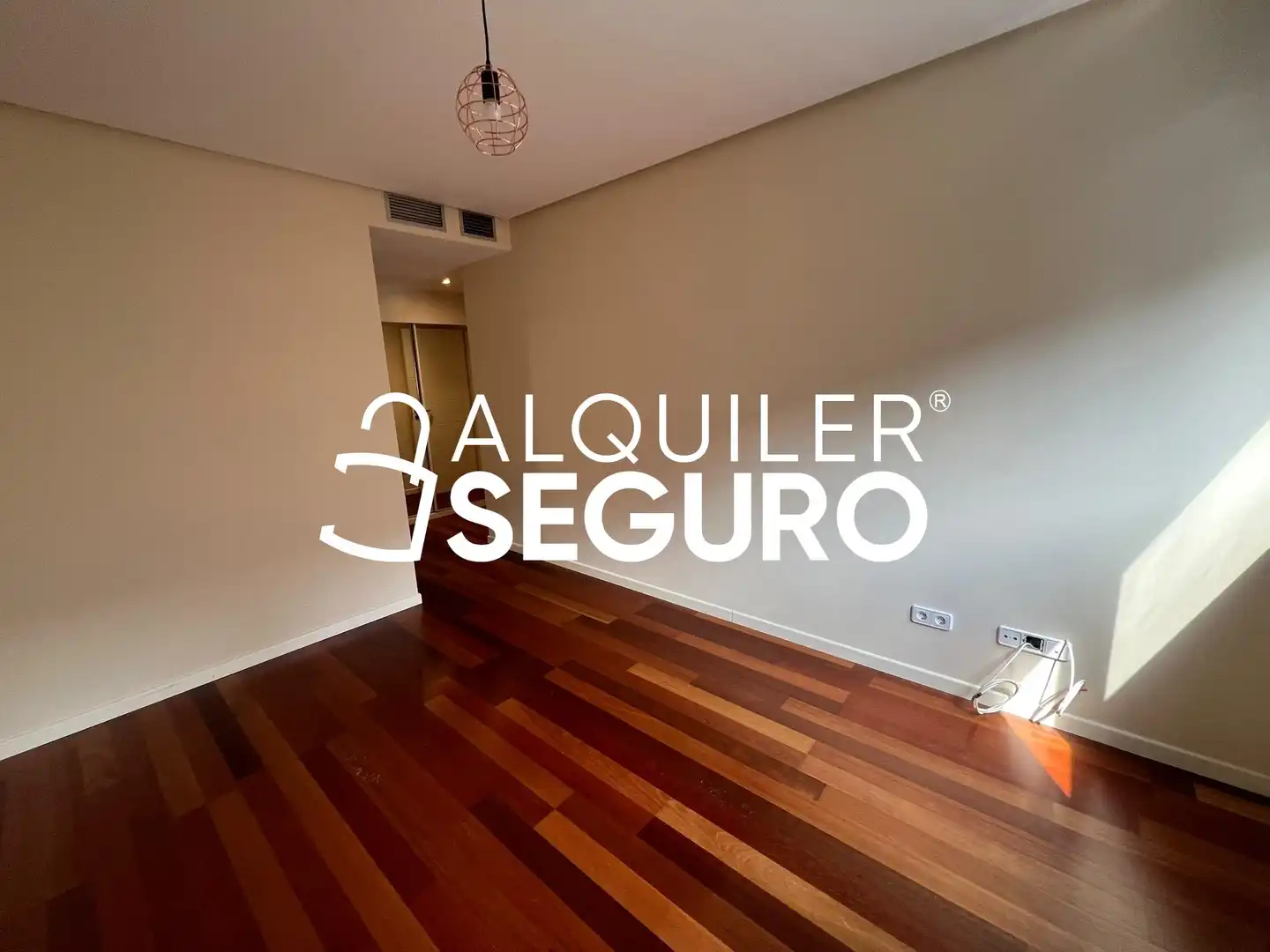Habitación de Piso de alquiler en Madrid con Aire acondicionado, Calefacción y Terraza