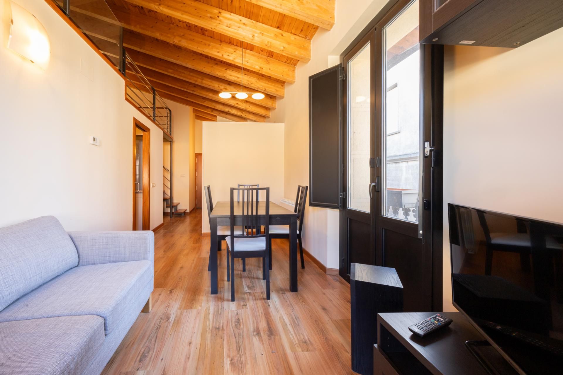 Living room of Flat for sale in Torelló  with Heating, Oven and TV