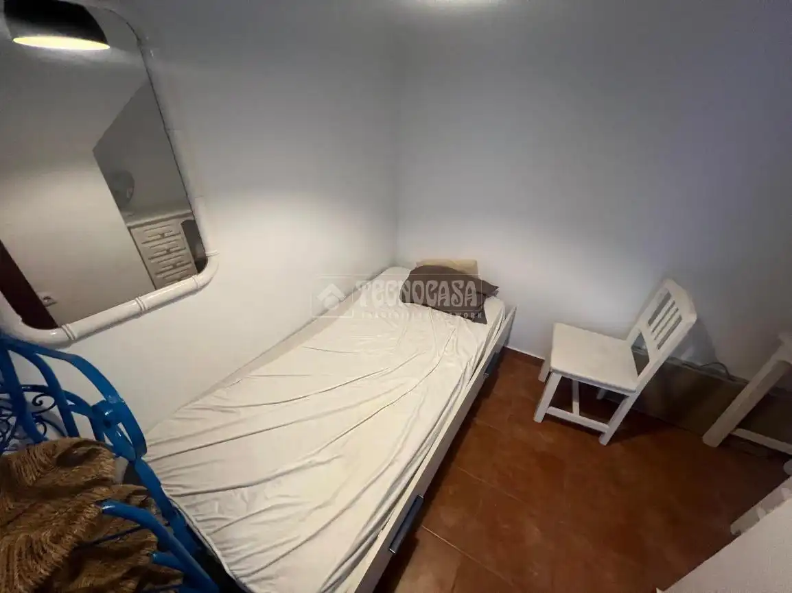 Habitación de Casa adosada en venta en Estepona con Terraza