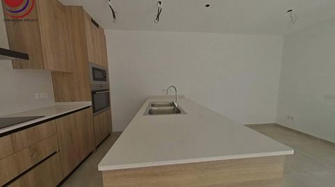 Foto 2 de Casa adosada en venta en Miquel Marti Pol, 17, Banyeres del Penedès, Tarragona