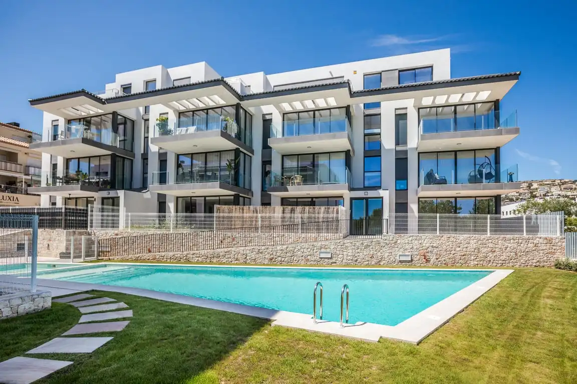 Apartament amb piscina de lloguer a Avinguda Augusta, imagen 56