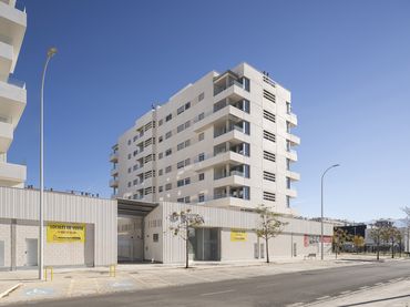 Gewerbefläche zum Verkauf in Avenida Federico García Lorca 38