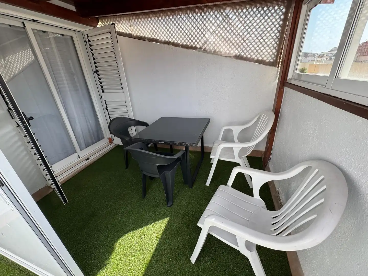 Terrasse von Dachboden zur Miete in Oropesa del Mar / Orpesa mit Möbliert
