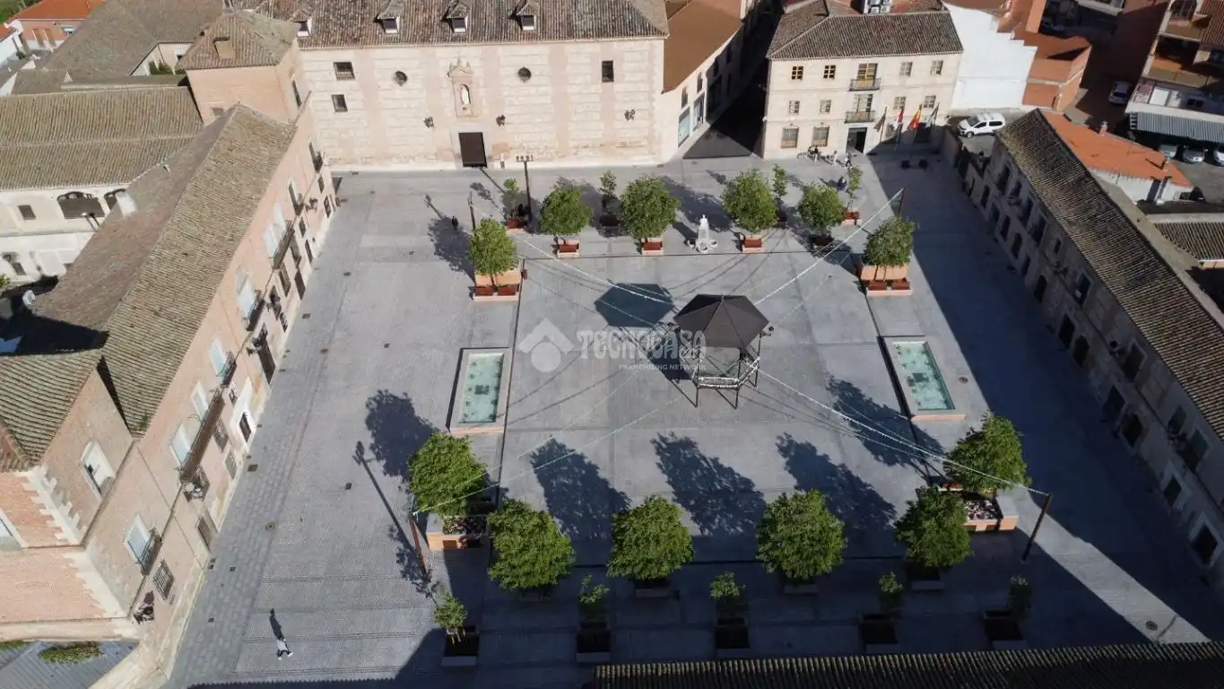 Vista exterior de Piso en venta en Fuensalida con Aire acondicionado, Calefacción y Parquet