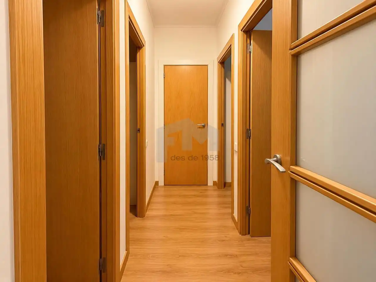 Piso con ascensor en venta en calle dels Ferrocarrils Catalans, imagen 7
