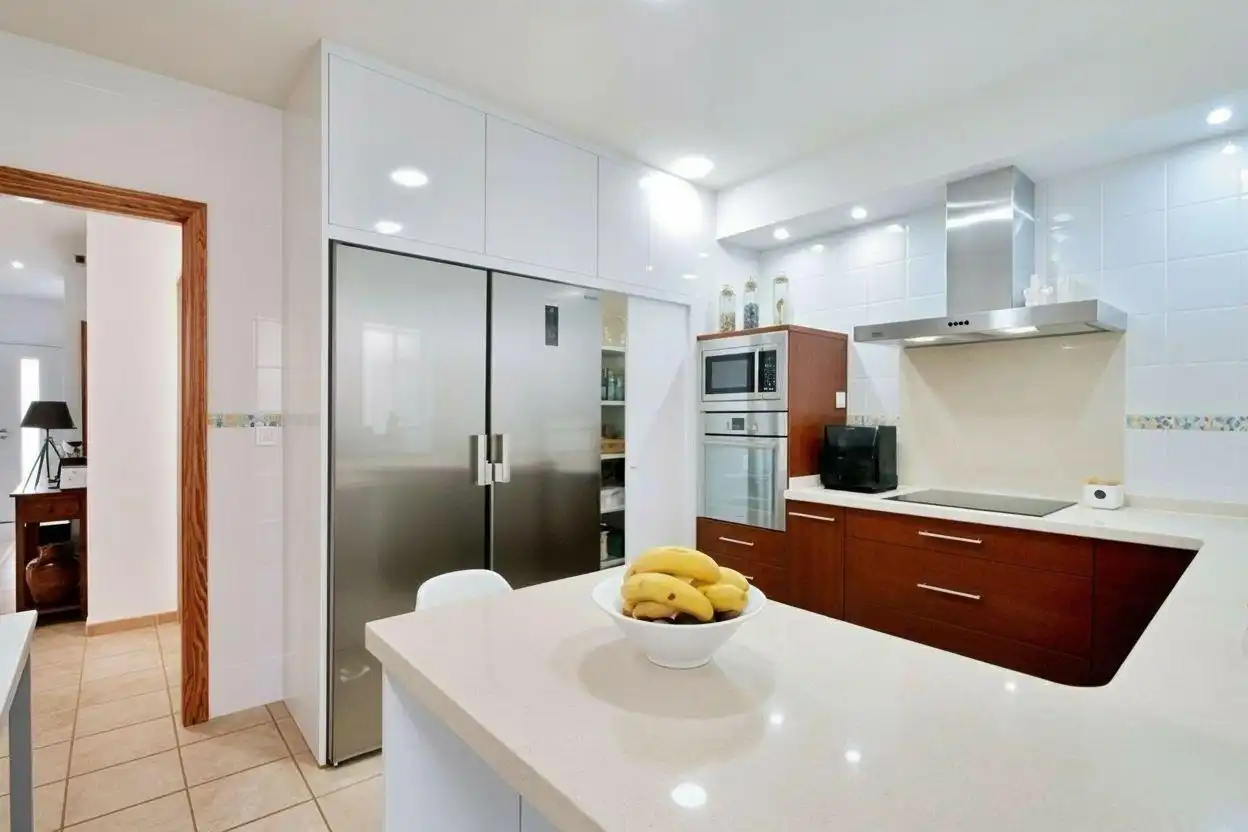 Cocina de Casa adosada en venta en Níjar con Aire acondicionado, Calefacción y Jardín privado