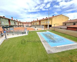 Exterior view of Flat for sale in Cogollos  with Heating and Swimming Pool
