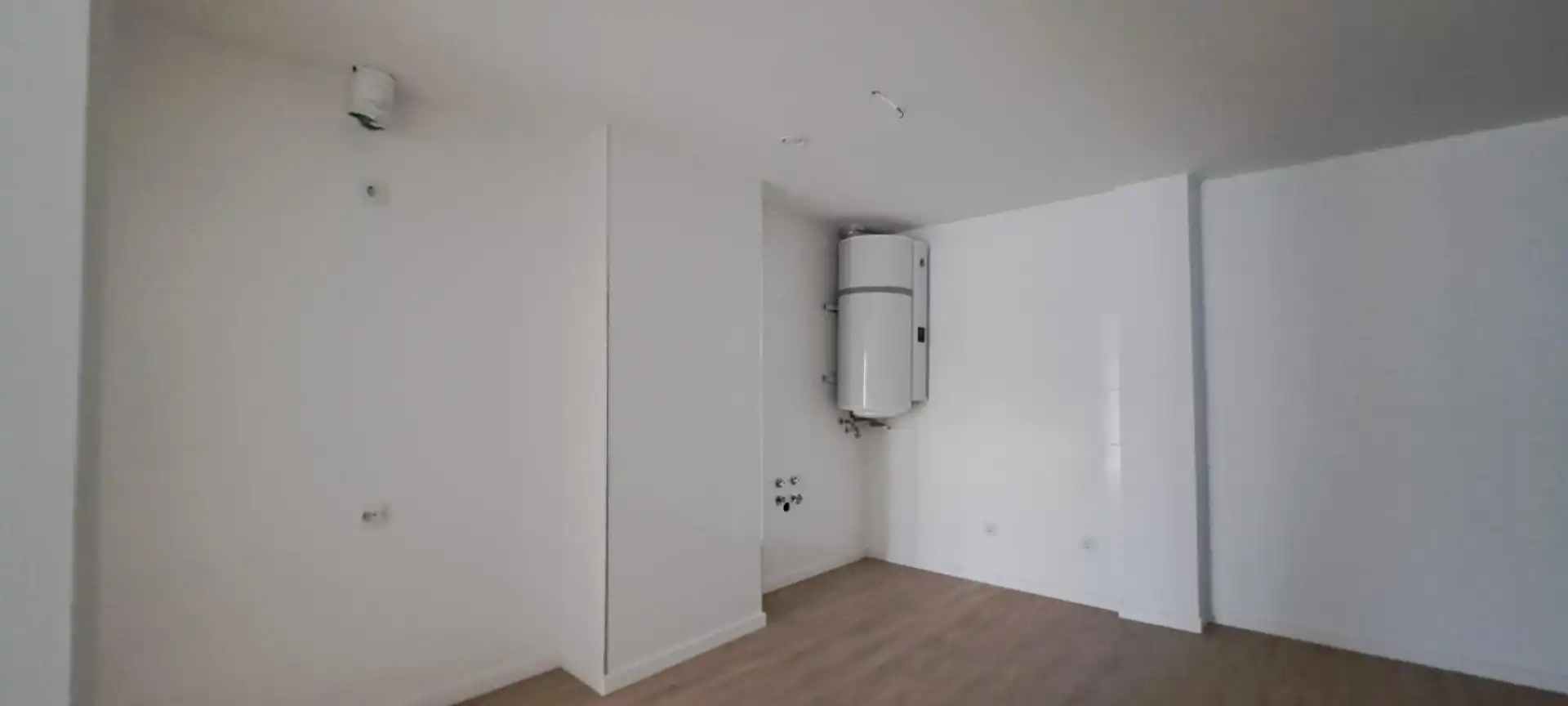 Flat for sale in Málaga  with Air Conditioner, Terrace and Storage room