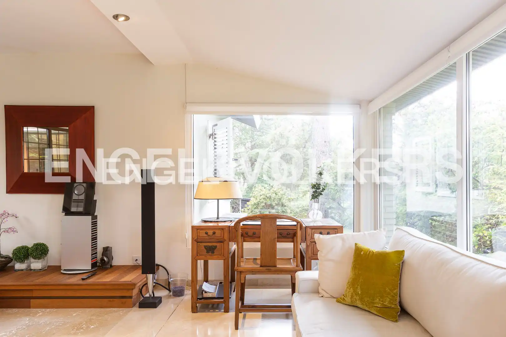Living room of Houses for rent in Boadilla del Monte  with Air Conditioner, Heating and Private garden