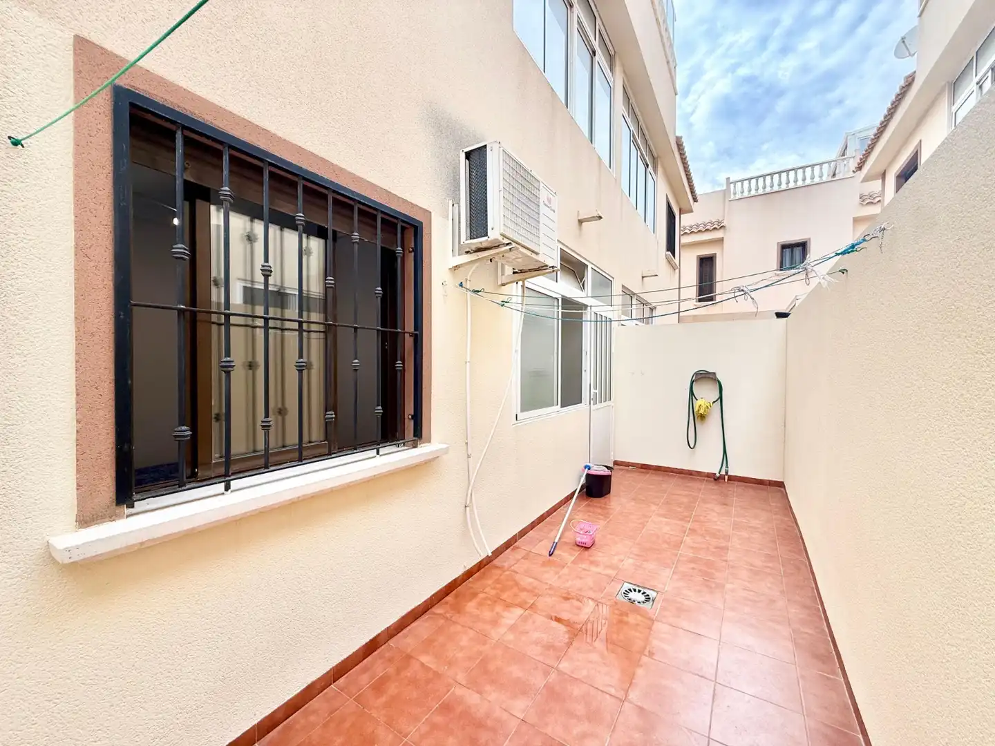 Casa a schiera con piscina in affitto a Nueva Torrevieja - Aguas Nuevas, imagen 16