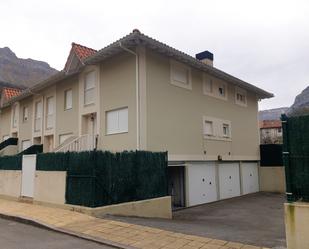 Casa adosada en venda a Calle Arturo Lopez, 17, Arredondo