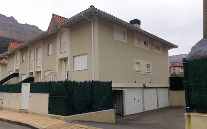 Casa adosada en venda a Calle Arturo Lopez, 17, Arredondo