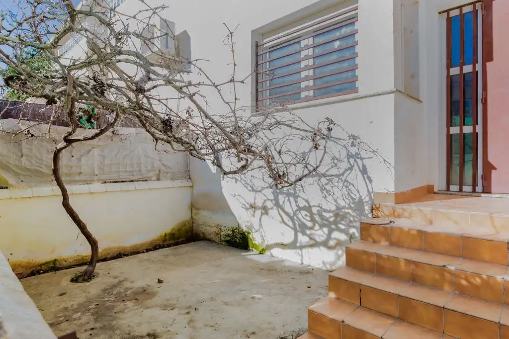 Außenansicht von Einfamilien-Reihenhaus zum Verkauf in Níjar