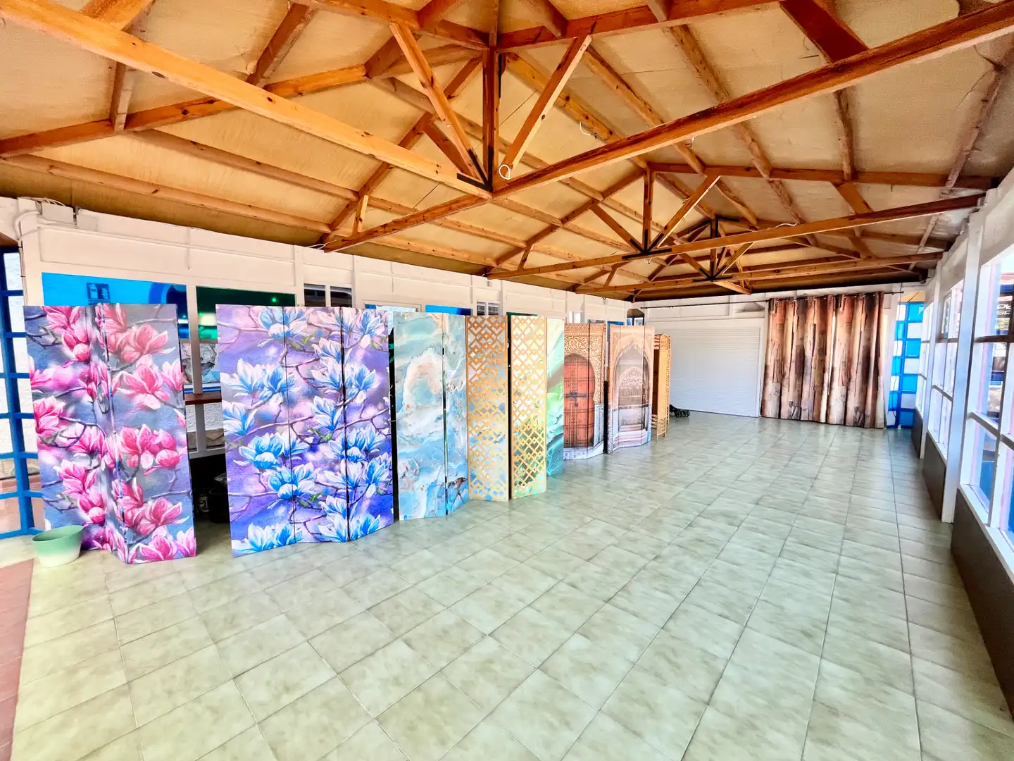 Nau industrial en venda en Los Montesinos amb Calefacció