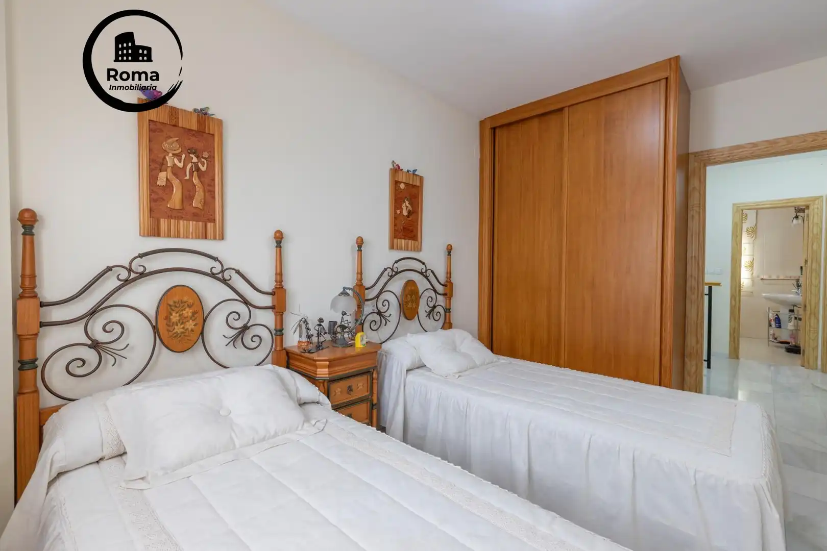 Schlafzimmer von Einfamilien-Reihenhaus zum Verkauf in Vegas del Genil mit Klimaanlage, Heizung und Terrasse