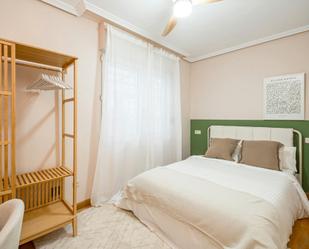 Bedroom of Flat to share in  Madrid Capital  with Air Conditioner and Internet