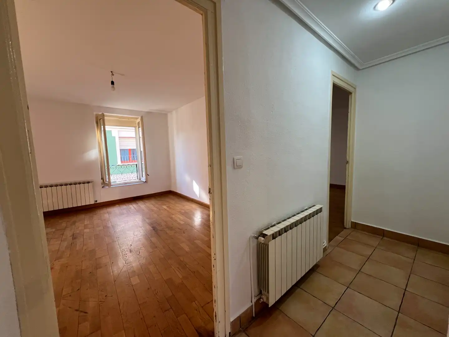 Schlafzimmer von Wohnung zum Verkauf in Jaca