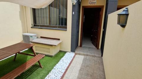 Foto 2 de Casa adosada en venda a Lucio Diaz Flores Feo, Las Chafiras, Santa Cruz de Tenerife