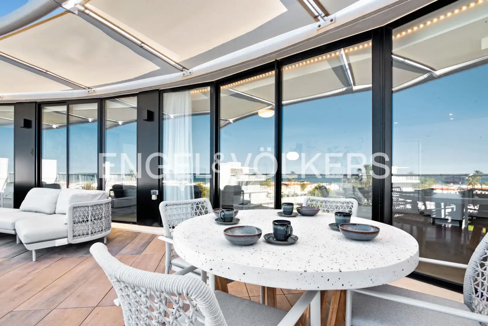 Terraza de Ático en venta en Dénia con Calefacción, Terraza y Piscina