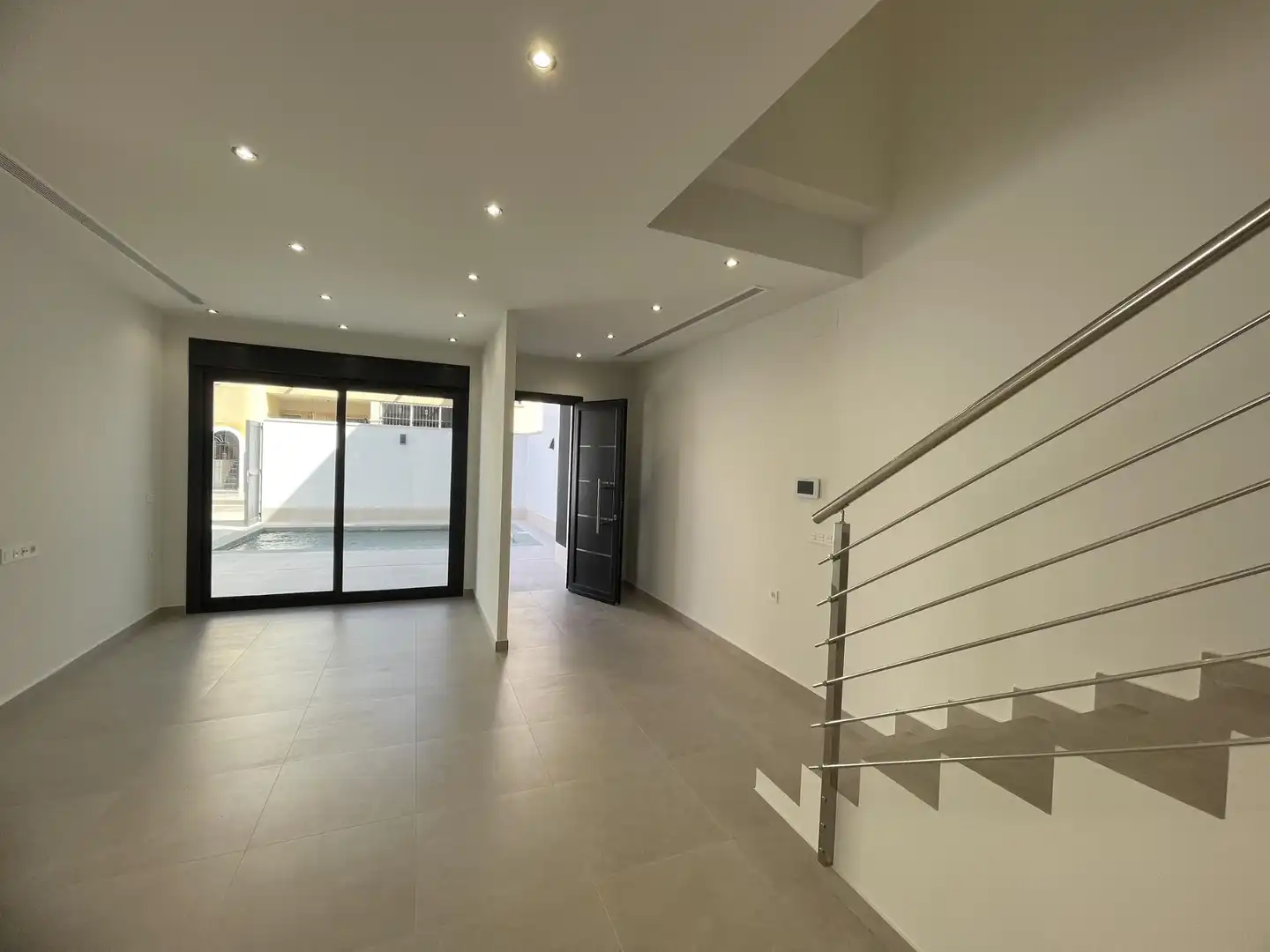 Casa o chalet en venta en Almoradí con Aire acondicionado, Jardín privado y Terraza