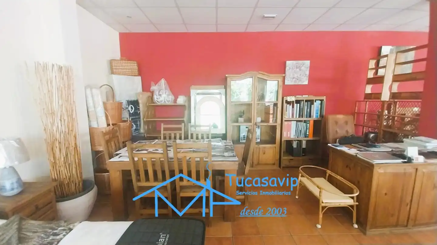Local comercial en venda a Sotillo de la Adrada