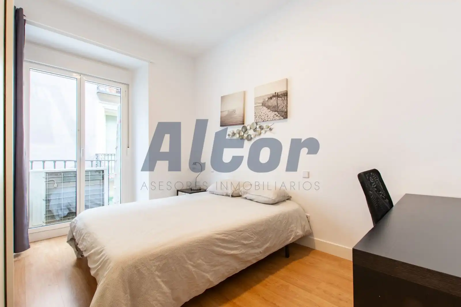 Wohnung zur Miete in DE LA MADERA, Universidad - Malasaña