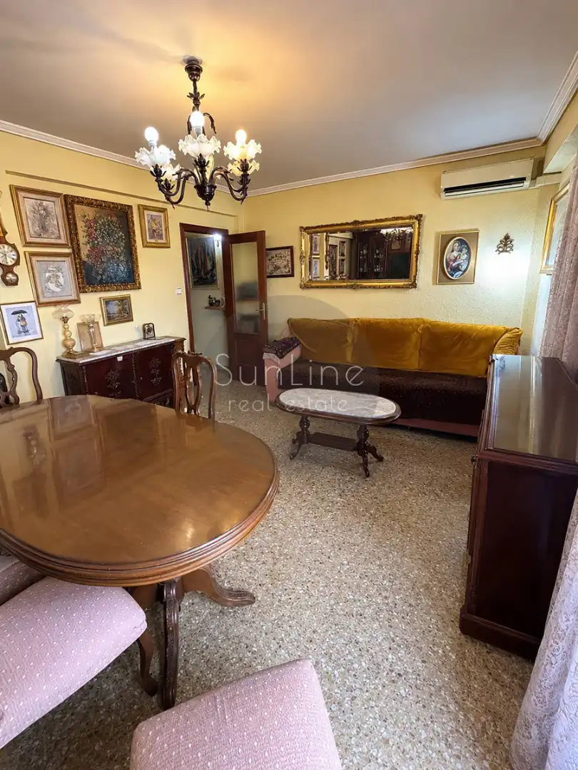 Sala d'estar de Pis en venda en Torrent amb Aire condicionat, Moblat i Balcó