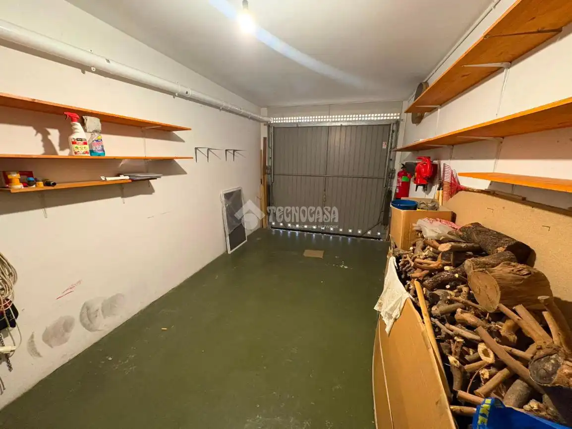 Casa adosada en venta en Zaragoza con Terraza