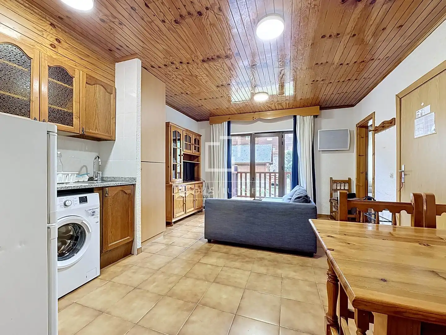 Vista exterior de Piso de alquiler en Canillo con Calefacción, Parquet y Terraza