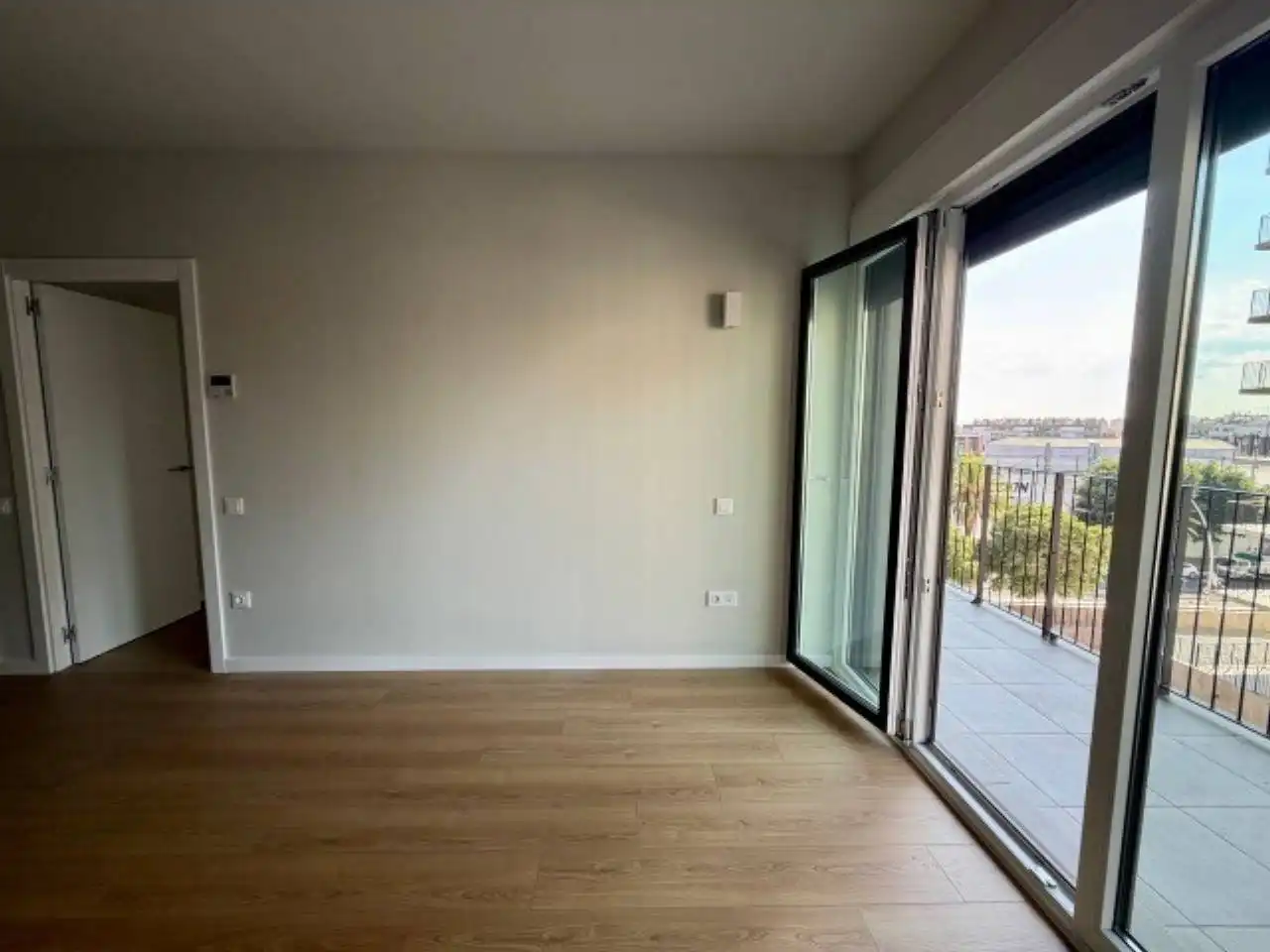 Bedroom of Flat for rent in Terrassa  with Air Conditioner, Heating and Parquet flooring