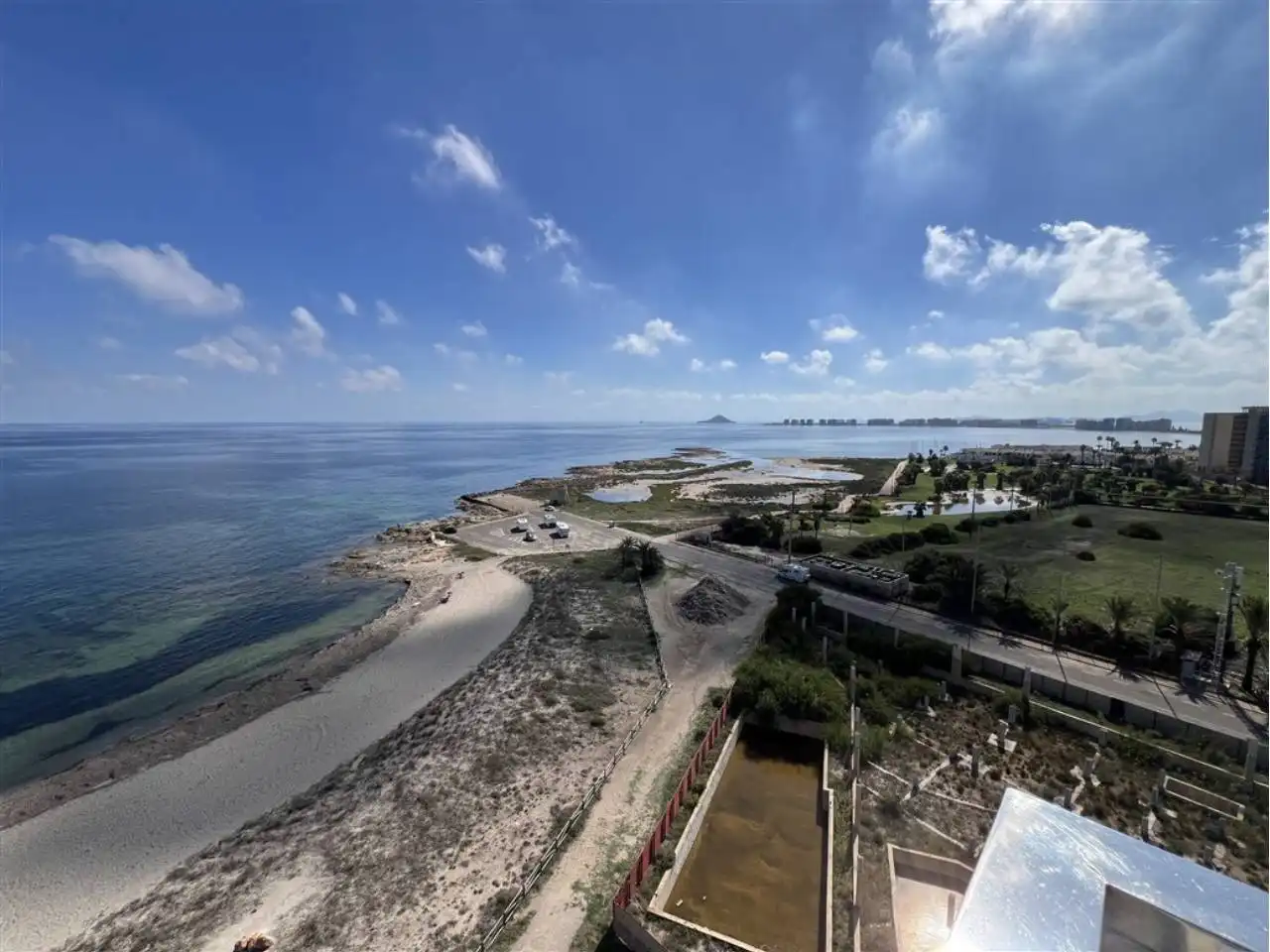Àtic amb balcó en venda a Urbanizacion Veneciola Golf II 4, imagen 11