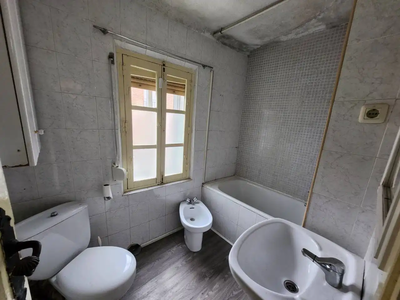 Baño de Piso en venta en El Casar